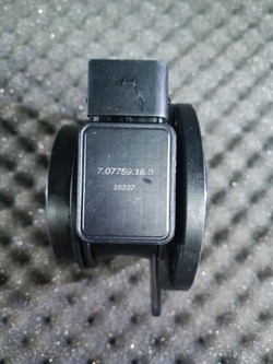 707759180 новий витратомір повітря mercedes фото №1