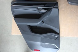 Обивка дверь левый зад vw touareg iii кожа сталь фото №1