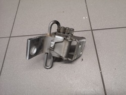 Петля двері праві перед audi a8 d2 4d0831412b фото №1