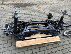 Volvo xc40 візок підрамник задні ідеальні fwd фото №1