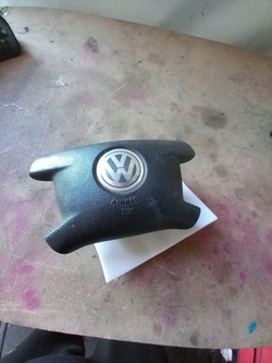 Volkswagen t5 подушка безпеки водія 7h0880201p фото №1