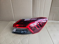 Лампа праві зад audi q4 e-tron led фото №1