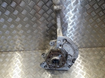 Mercedes c w205 поворотный кулак ступица правые перед фото №1