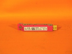 Audi tt 8s усилитель антенный 8s8035225d фото №1