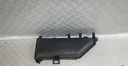 Bmw 5 e60 праві панель під лобовим склом корпус фільтра кришка фото №1