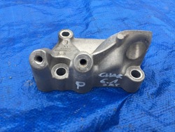 Dodge charger challenger 6.1 srt 06 07 08 кріплення лапи двигуна фото №1