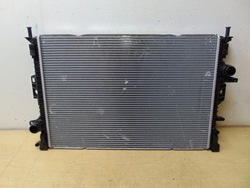 Радиаторов воды volvo xc60 s60 v60 31368082 фото №1