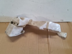 Бачок рідини склоомивача a8 d2 4d0955451d фото №1