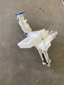 Бачок склоомивача vw passat b6 3c0955453p фото №1
