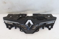 Решётка радиатора renault clio iv фото №1