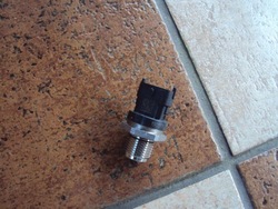 Датчик тиску 0281002937 bosch фото №1