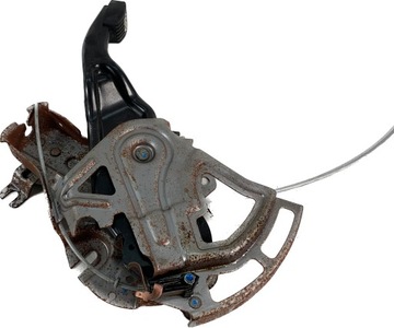 Challenger 15 педаль тормоза стояночного 04779478ai фото №1