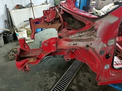 Чверть лонжерон ліва перед peugeot 207 фото №1