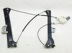 Підйомник лівий перед - mercedes clk w209 eu фото №1