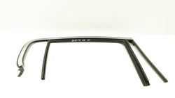 Peugeot 308 t9 прокладка рамка двері правий зад hb фото №1