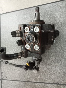 Насос вприскувальний 0445010128 opel saab alfa 1.9 cdti фото №1