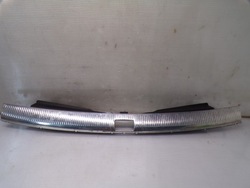 Планка захист багажника audi q7 4l0864483 фото №1