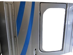 Mercedes sprinter w910 910 дверь правые сдвижные фото №1