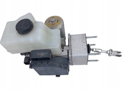 Підсилювач насос гальмівна бак рідини infiniti qx80 фото №1