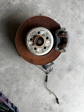 Ступица поворотный кулак суппорт зад задний правые правая bmw seria 5 g30 rwd 530d фото №1