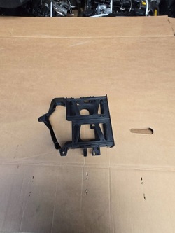 Держатель контроллера audi rs3 8y 8y1907348 фото №1