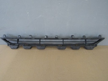 Audi q3 2015-2019 решётка бампера перед фото №1