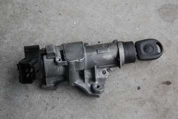 Volkswagen audi seat skoda замок зажигания з ключом 6r0905851d фото №1