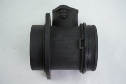 Захист корпус датчик витрати повітря vw audi 1.8t 06a906461d 0280218032 фото №1