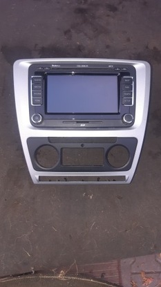 Skoda. радио навигация columbus. 3t0035680 фото №1