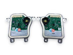 Модулі drl лампа matrix праві лівий перед штекери 15pin 10led do audi q5 80a фото №1