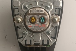 Подушка безопасности водителя opel insignia a estate g09 13270402 2010 фото №1