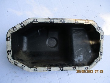 Піддон масляна vw golf 4 iv 1j0 1.4i 036103601ac фото №1