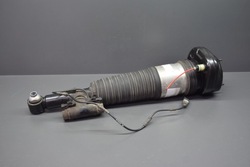 Амортизатор лівий зад bmw 7 g11 g12 45374km фото №1