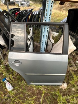 Правые левая задние зад дверь volkswagen touran фото №1