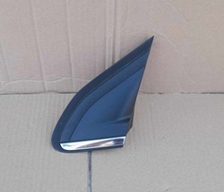 Trółjkąt крила заглушка peugeot 2008 9678382180 фото №1