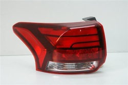 Mitsubishi outlander iii рестайлінг 16r+ лампа зад led фото №1