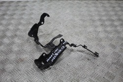 Лапи крепление evoque ii 2 l551 g4d3-9l456-cd фото №1