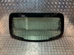 Скло зад задня mercedes c клас w205 sedan 2015 r фото №1