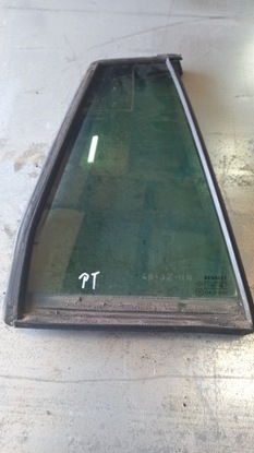 Скло права зад трикутник renault laguna 02r універсал фото №1