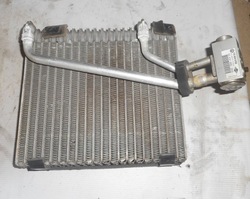 Vw transporter t5 08- радиаторов нагревателя 7h1820101c фото №1