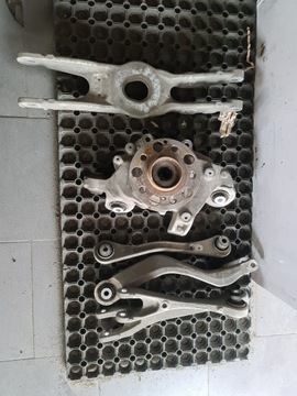 Подвешивание левая зад mercedes w213 e63 amg 6.3 фото №1