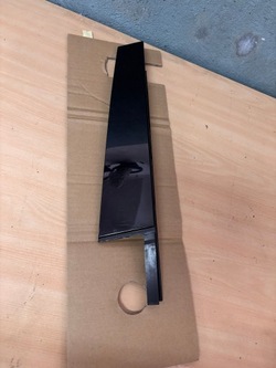 Skoda superb iii 15- планка вертикальная дверь блеск левый зад 3v0839901 фото №1