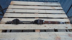 Піввісь права довга ford fiesta mk7 рестайлінг 1.5 tdci фото №1