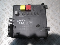 Коробка запобіжників opel vectra c 1.8b 13112914 519049035 фото №1