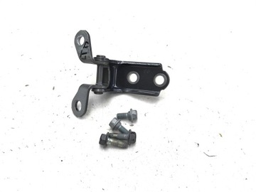 Lexus lbx 2024 петля двері лівий зад задній нижній фото №1