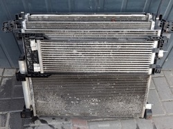 Alfa romeo giulia stelvio 2.0 2.9 комплект радіатор 50560314 50554154 фото №1