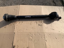 Піввісь права 2.0 tdi octavia ii leon a3 touran оригінал 1k0407272en фото №1