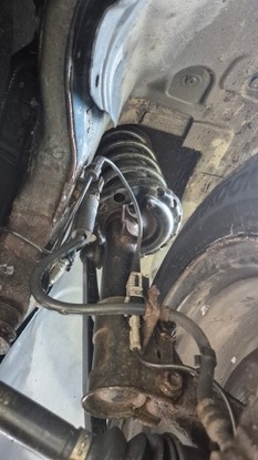 Амортизатор перед переднє лівий opel zafira b 1.9 cdti передній рестайлінг фото №1