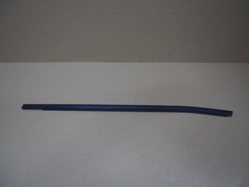 Планка накладка уплотнитель стекла дверь левый перед hyundai tucson iv фото №1