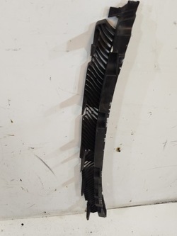 Ползун бампера зад vw passat b8 3g9807863 фото №1